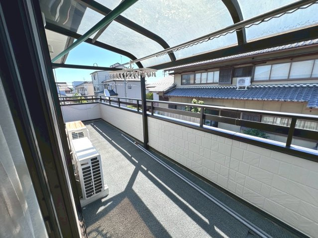 中古戸建　大垣市恵比寿町南７丁目　平成8年築のバルコニー