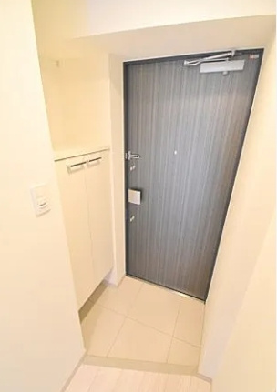 ブランシエスタ加島の玄関