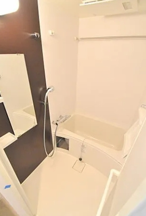 ブランシエスタ加島の浴室