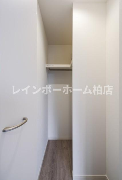 デザイナーズ1K＋WIC・都市ガス・設備充実で快適新生活の収納|専用の収納スペースです