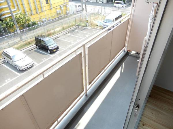 ビレッジハウス城東4号棟のバルコニー|ビレッジハウスの同一物件・同一タイプの間取りの写真です