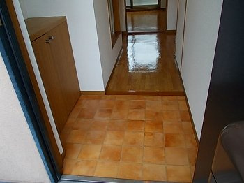 サンドミールの玄関