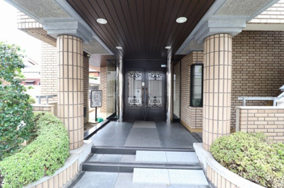 【エントランス】 | レジョンドール鶴見緑地