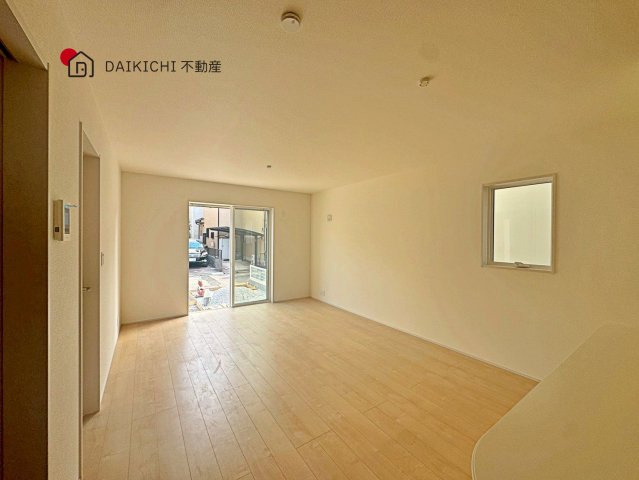 【居間・リビング】 | 鴻巣市東第4　Livele Garden.S　新築戸建　全4棟　2号棟