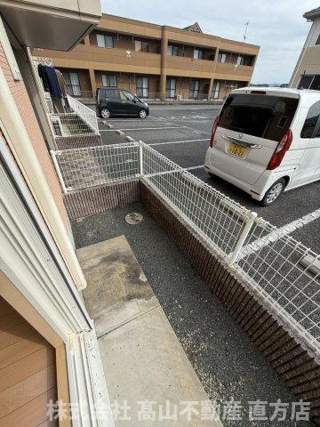 ヴィサージュ本城D棟のバルコニー