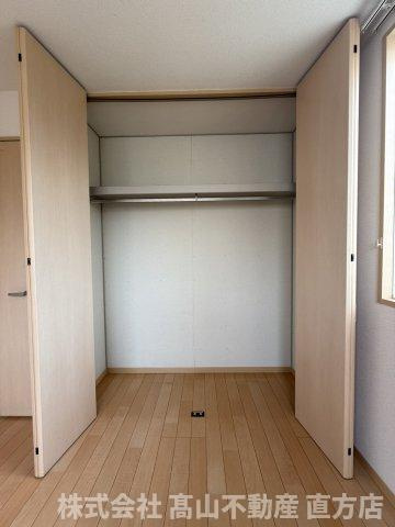 ヴィサージュ本城D棟の収納