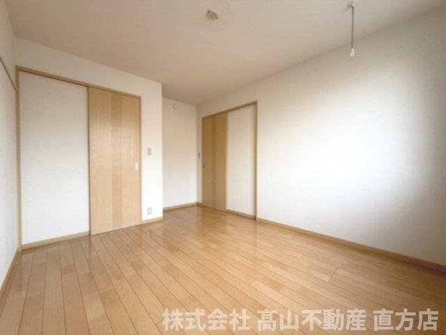 ヴィサージュ本城D棟の寝室