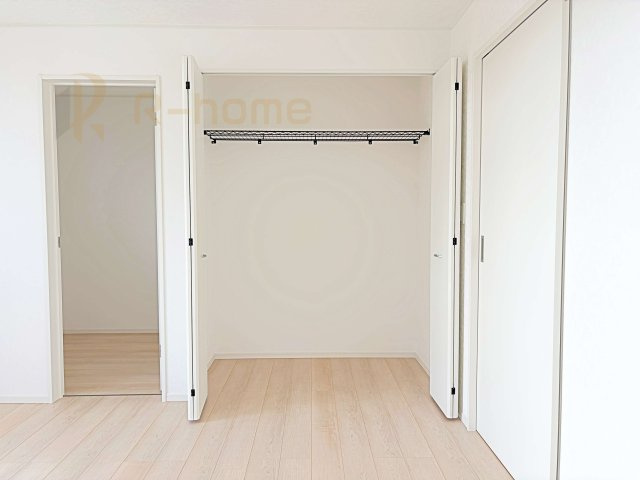 常総市新石下第8　新築戸建て　1号棟の収納|2階は全居室収納スペースを設置！充分な容量で居住空間もスッキリ♪