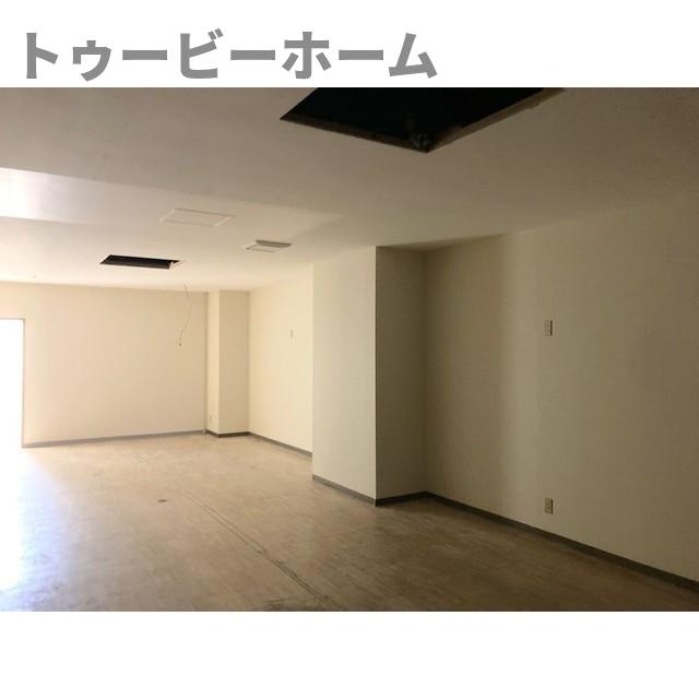 SIDEPLACE SAKADOの内装|中はこのようになっています