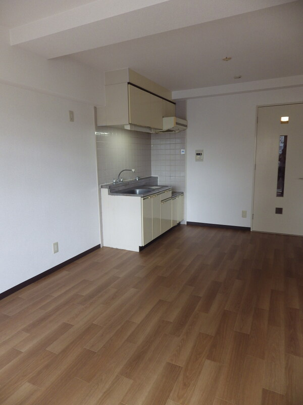 アベニューKNの居間・リビング