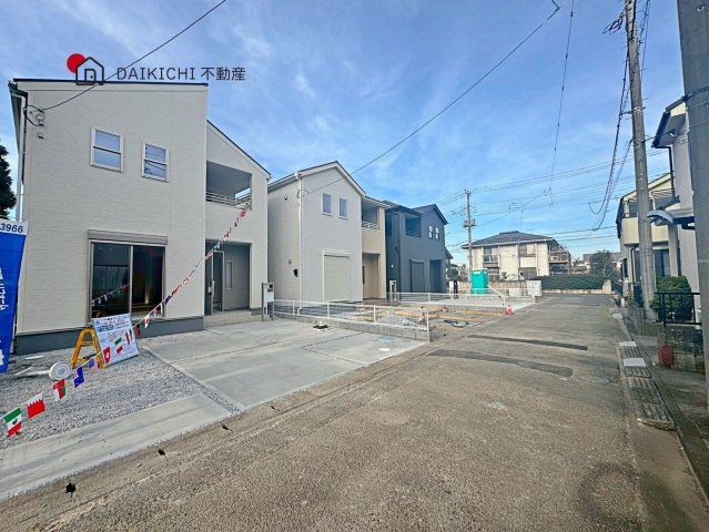 【前面道路含む現地写真】 | 鴻巣市東第4　Livele Garden.S　新築戸建　全4棟　3号棟