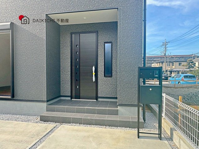 【玄関】 | 鴻巣市東第4　Livele Garden.S　新築戸建　全4棟　3号棟