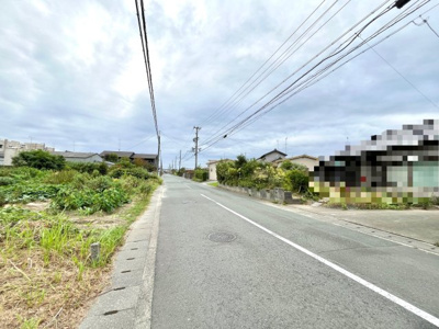 【前面道路含む現地写真】 | 磐田市川袋　住宅敷地 | 前面道路含む現地写真です