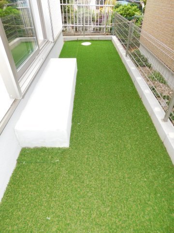 名古屋市西区笠取町１丁目の新築一戸建の庭|◇庭◇　　南面に人工芝の庭付き♪　