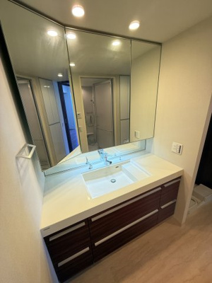 【独立洗面台】 | プラウドタワー神戸県庁前