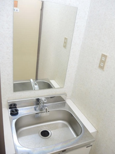 文京区水道１丁目の倉庫