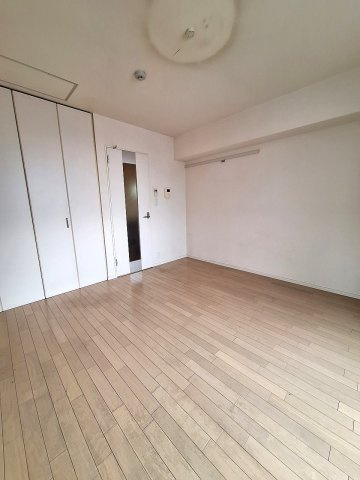 コートはなみずきの洋室