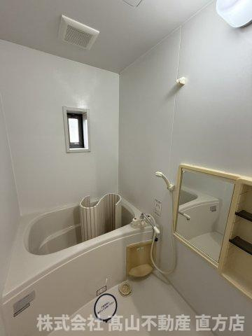 メゾン　リヴィエールBの浴室