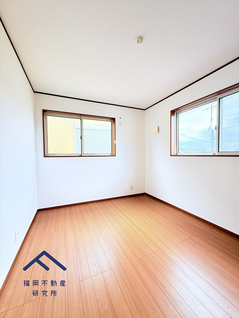 筑紫野市岡田３丁目 戸建ての洋室