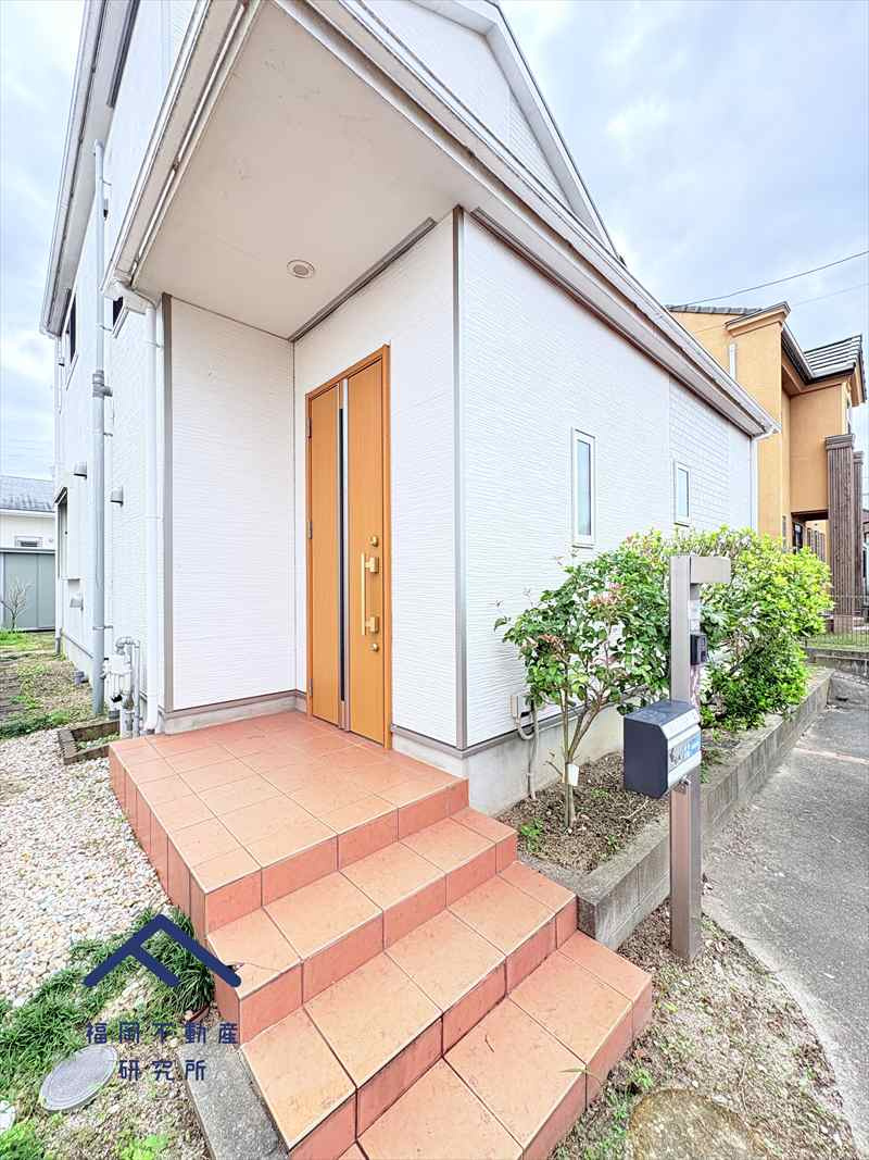 筑紫野市岡田３丁目 戸建ての玄関