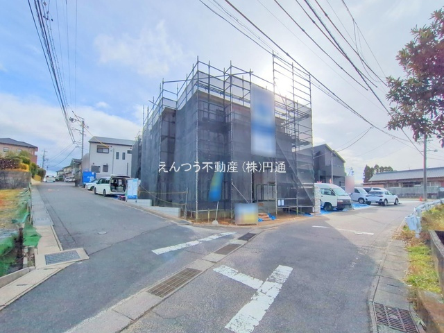 リーブルガーデン山の田町の前面道路含む現地写真