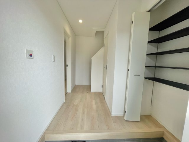 【新築戸建て】秋田市仁井田福島第3　2号棟の玄関