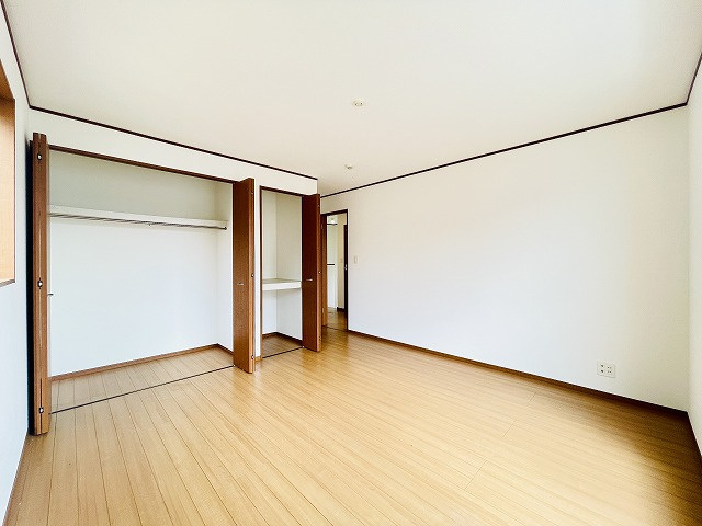 【洋室】 | 筑紫野市岡田3丁目　戸建て