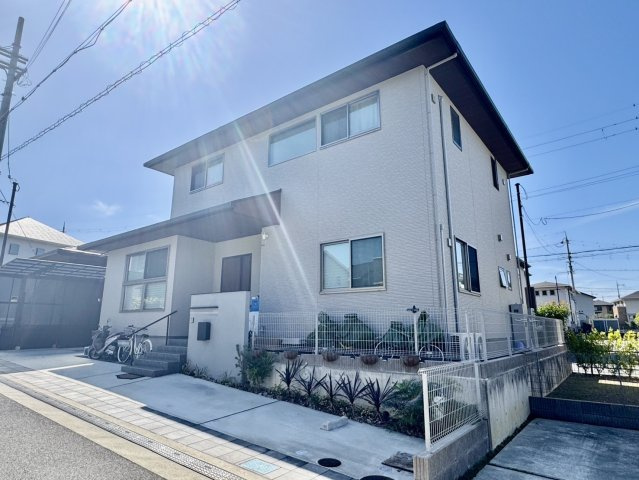 阪南市桃の木台3丁目　中古戸建の外観