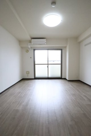 キャナル天満橋の居間・リビング