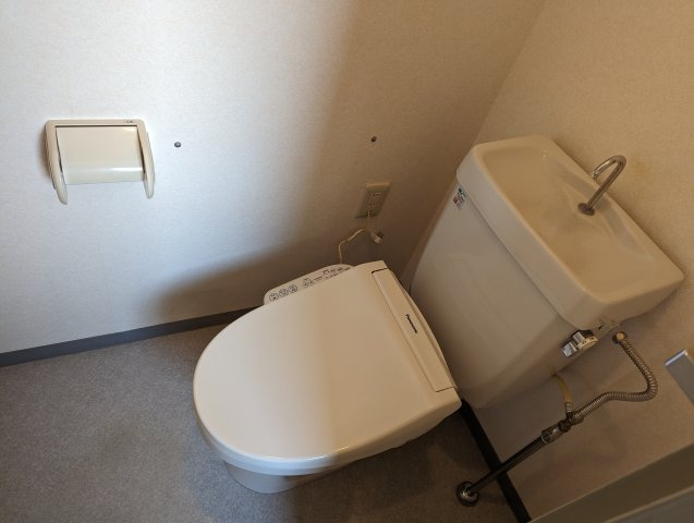 ワイズエメリールＵのトイレ|参考写真です。別のお部屋の写真です。