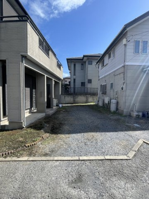 【庭】 | 真岡市熊倉4LDK中古住宅 | お庭兼駐車場