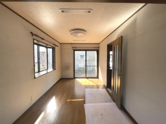 【居間・リビング】 | 真岡市熊倉4LDK中古住宅