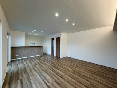 【居間・リビング】