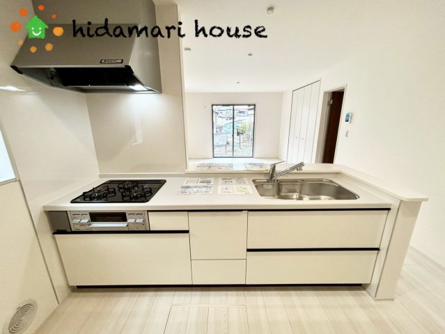 上尾市小敷谷第2　新築戸建　リーブルガーデン07のキッチン