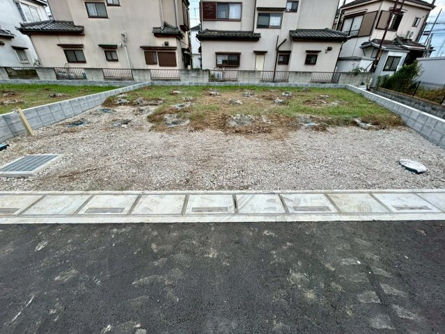 上尾市小敷谷第2　新築戸建　リーブルガーデン07の駐車場