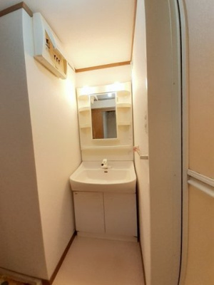 【洗面所】 | パルテール吉備 | 忙しい朝には欠かせない洗面所です