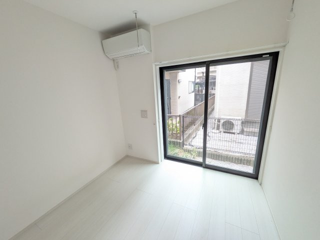 Yanokuchi Baseの洋室