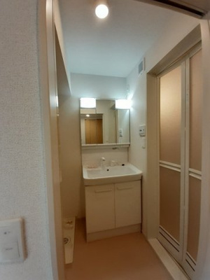 【洗面所】 | アンジュ | 脱衣スペースもあります