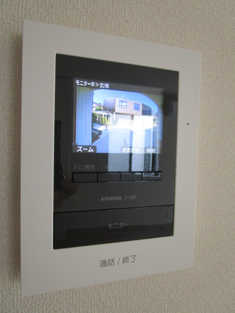 ＢＯＲＩＫＩいちかわ 南棟のセキュリティ|★TVモニタ付きインターホン