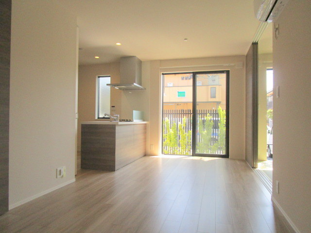 ＢＯＲＩＫＩいちかわ 南棟の居間・リビング|★リビング★