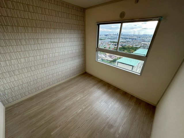 アステム芦屋2-1住棟の内装