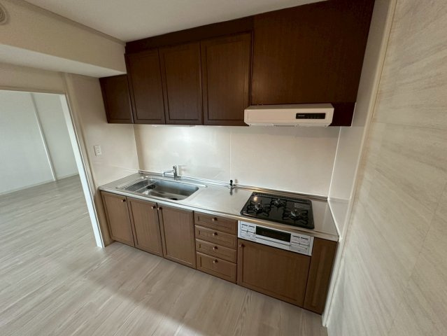 アステム芦屋2-1住棟のキッチン