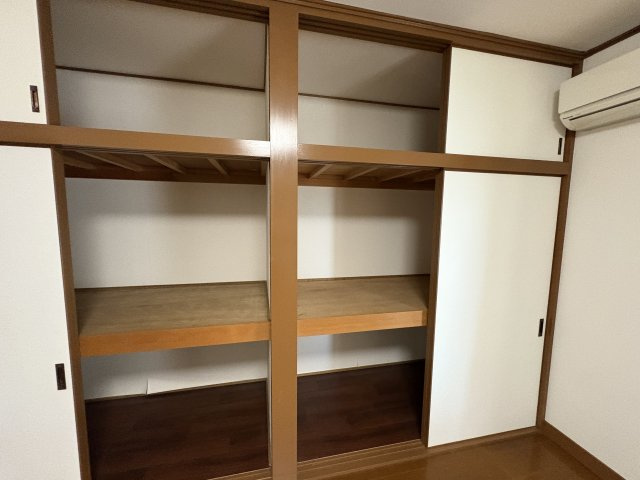 和歌山市関戸5丁目・中古戸建・54710の収納