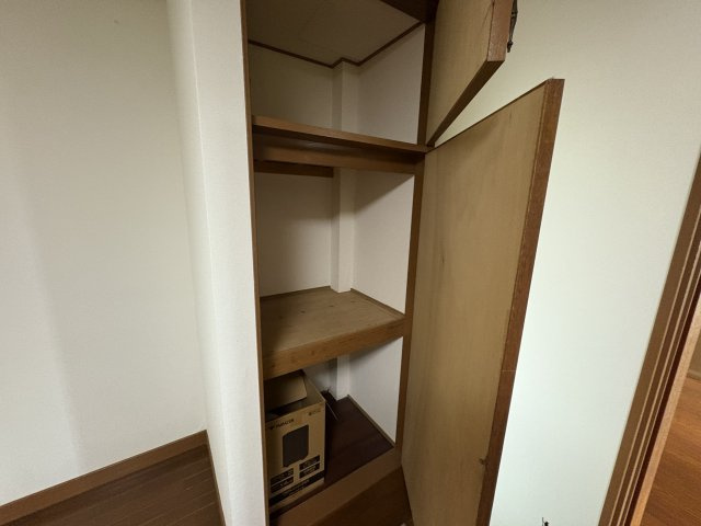 和歌山市関戸5丁目・中古戸建・54710の収納