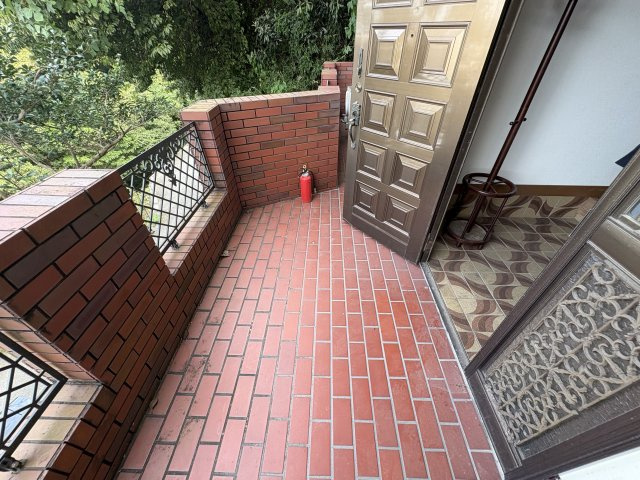 和歌山市関戸5丁目・中古戸建・54710の玄関