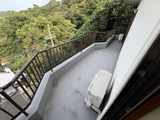 和歌山市関戸5丁目・中古戸建・54710のバルコニー