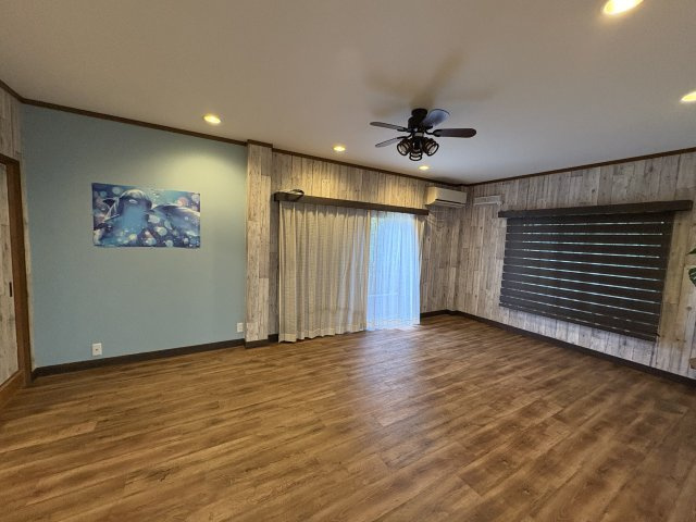 和歌山市関戸5丁目・中古戸建・54710の洋室