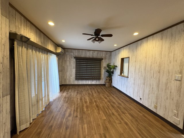 和歌山市関戸5丁目・中古戸建・54710の洋室