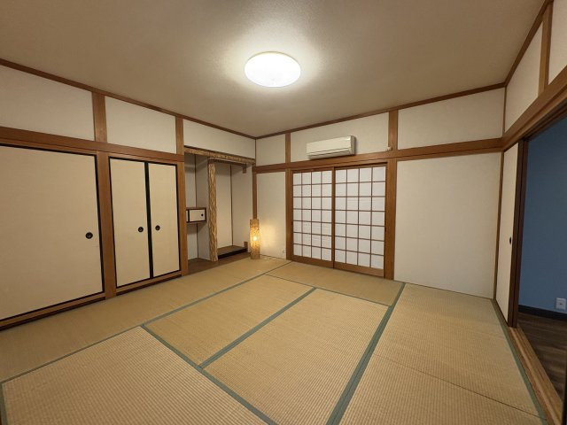 和歌山市関戸5丁目・中古戸建・54710の和室