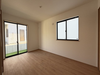 【居間・リビング】 | 沖縄市大里（限定1棟） | ※同仕様写真です